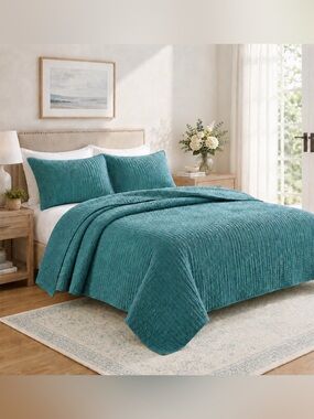 Madison Park Keaton King Cal King Teal Quilt Set
